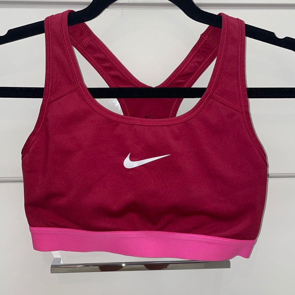 Red/pink Nike Sports top